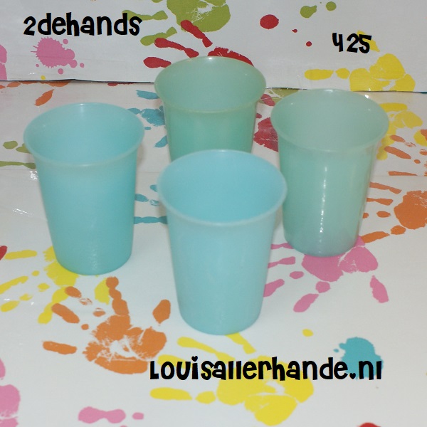 september as Schaap Tupperware 2dehands set van 4 tweeling bekers in de kleur trendy blauw  (425) - Louis Allerhande